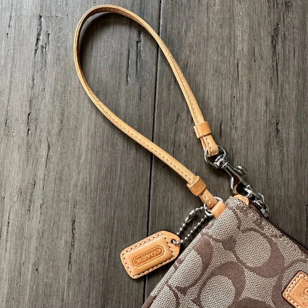 Vintage Y2K Coach Signature Canvas Khaki Tan Wristlet Wallet Mini Bag Purse